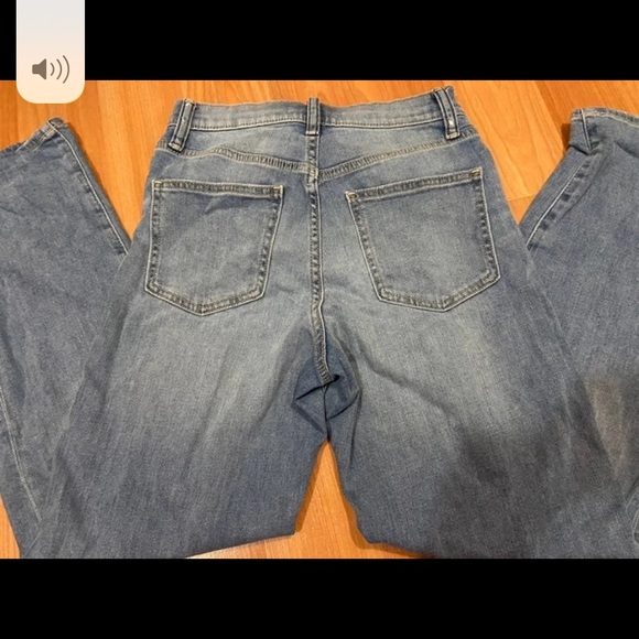 Jeans - Picture 4 of 4